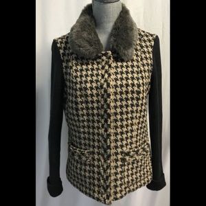 CAbi Mixer Houndstooth Fur Collar Zip Sweater #978